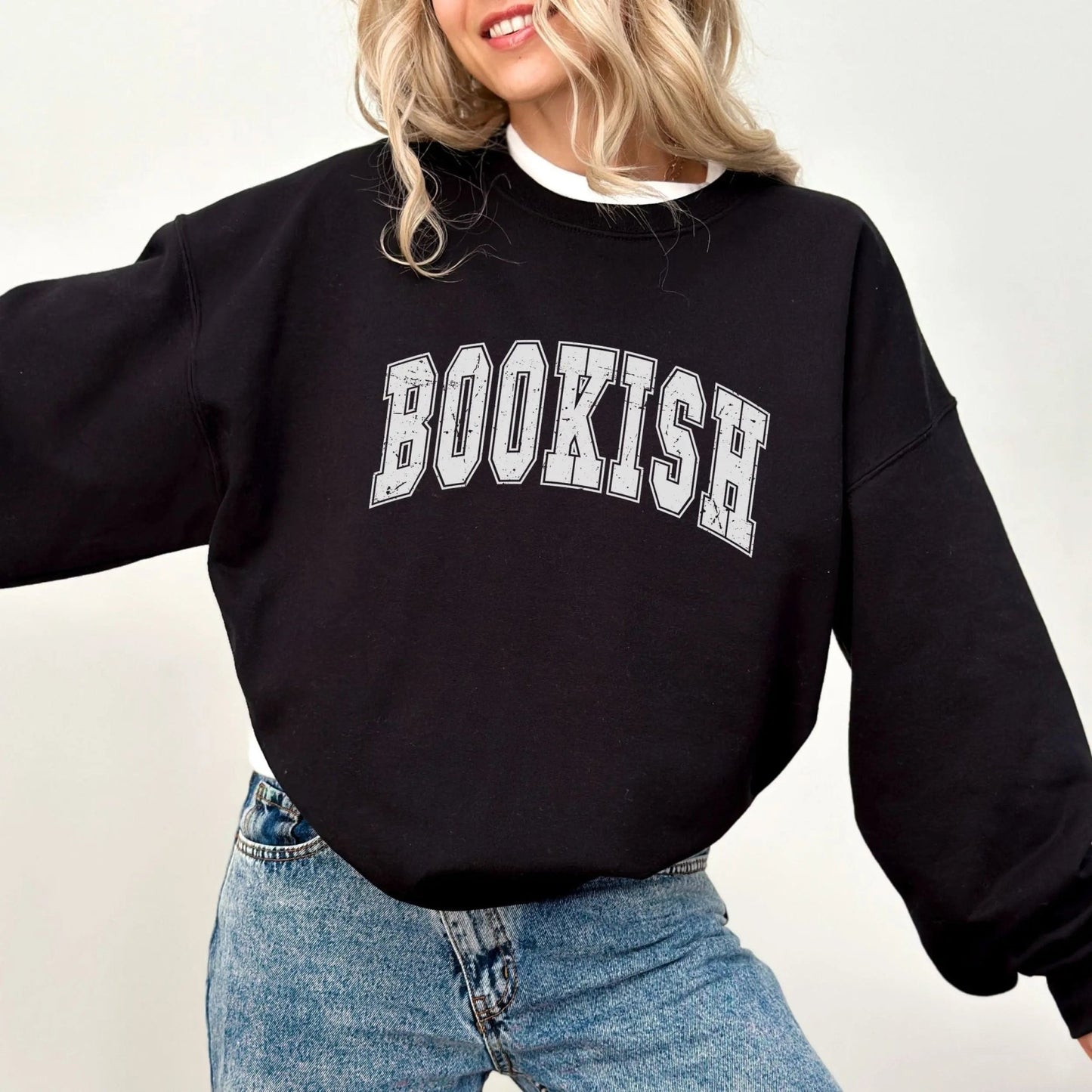 Bookish sweatshirt, literary design, book lover gift, 10 colors, cozy and stylish.