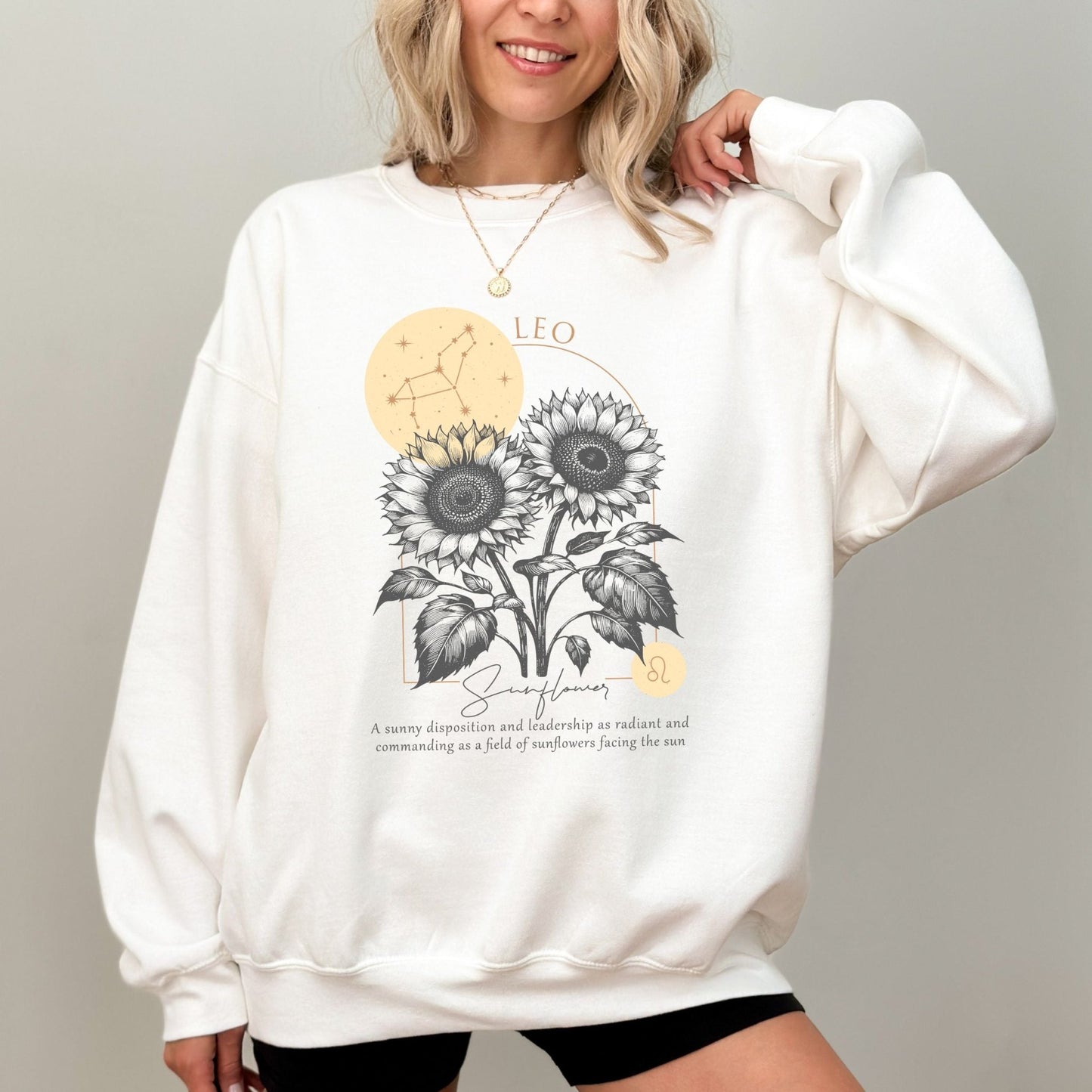 Leo sunflower zodiac sweatshirt from That Cozy Vibe.