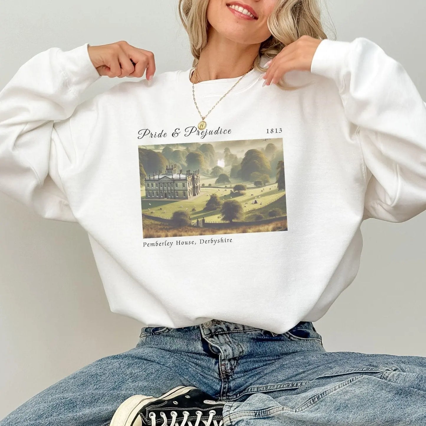 Cozy sweatshirt with Pemberley design, perfect for Jane Austen fans and book lovers.